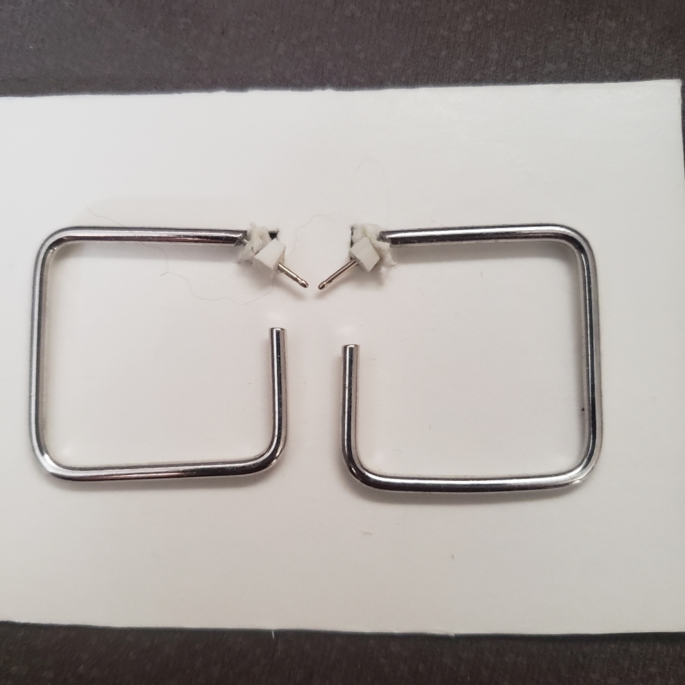 2/ $20 Unique Vintage Square Silver Geometric Hoop 1" Earrings